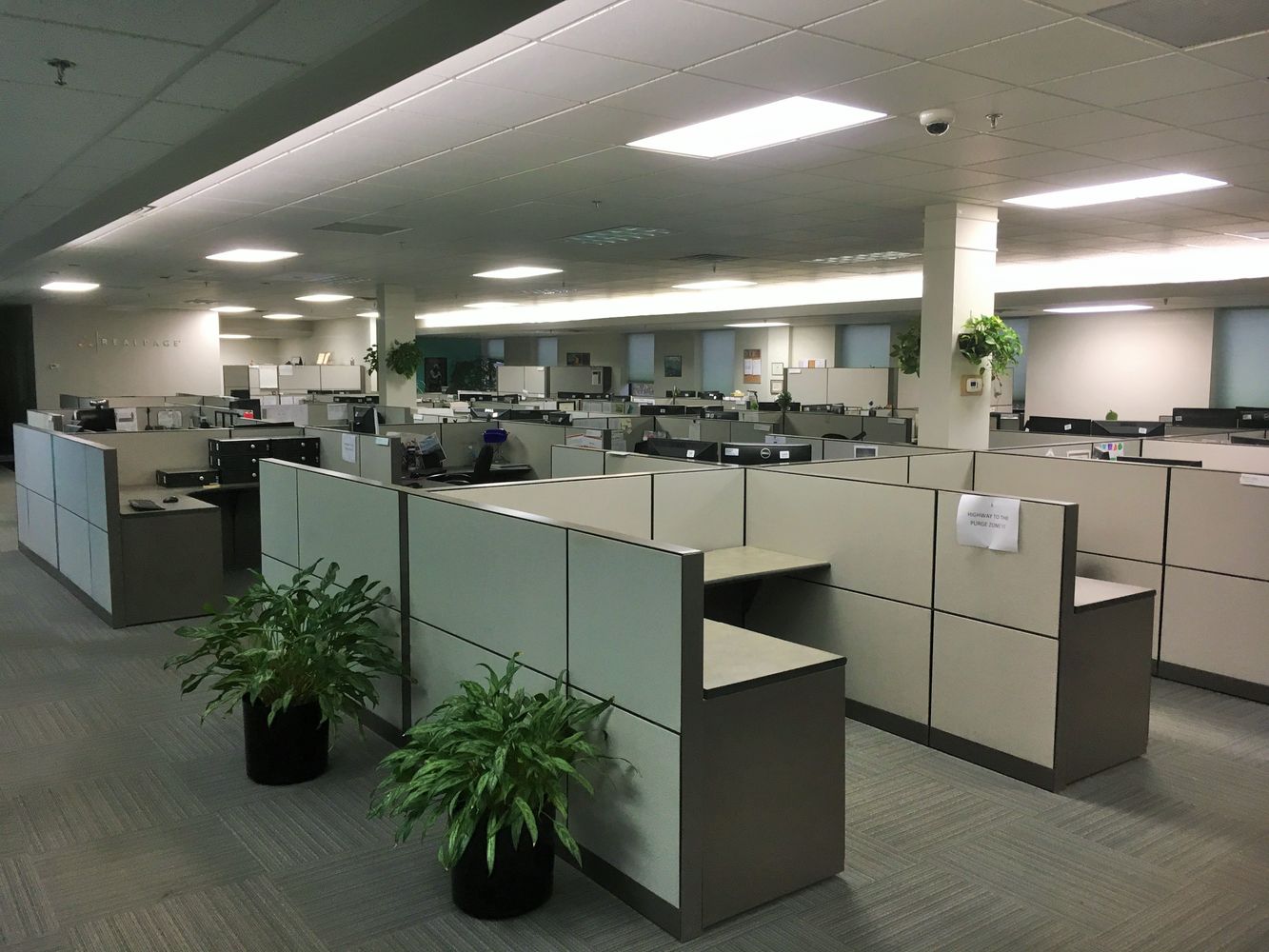 AFFORDABLE OFFICE SUITES